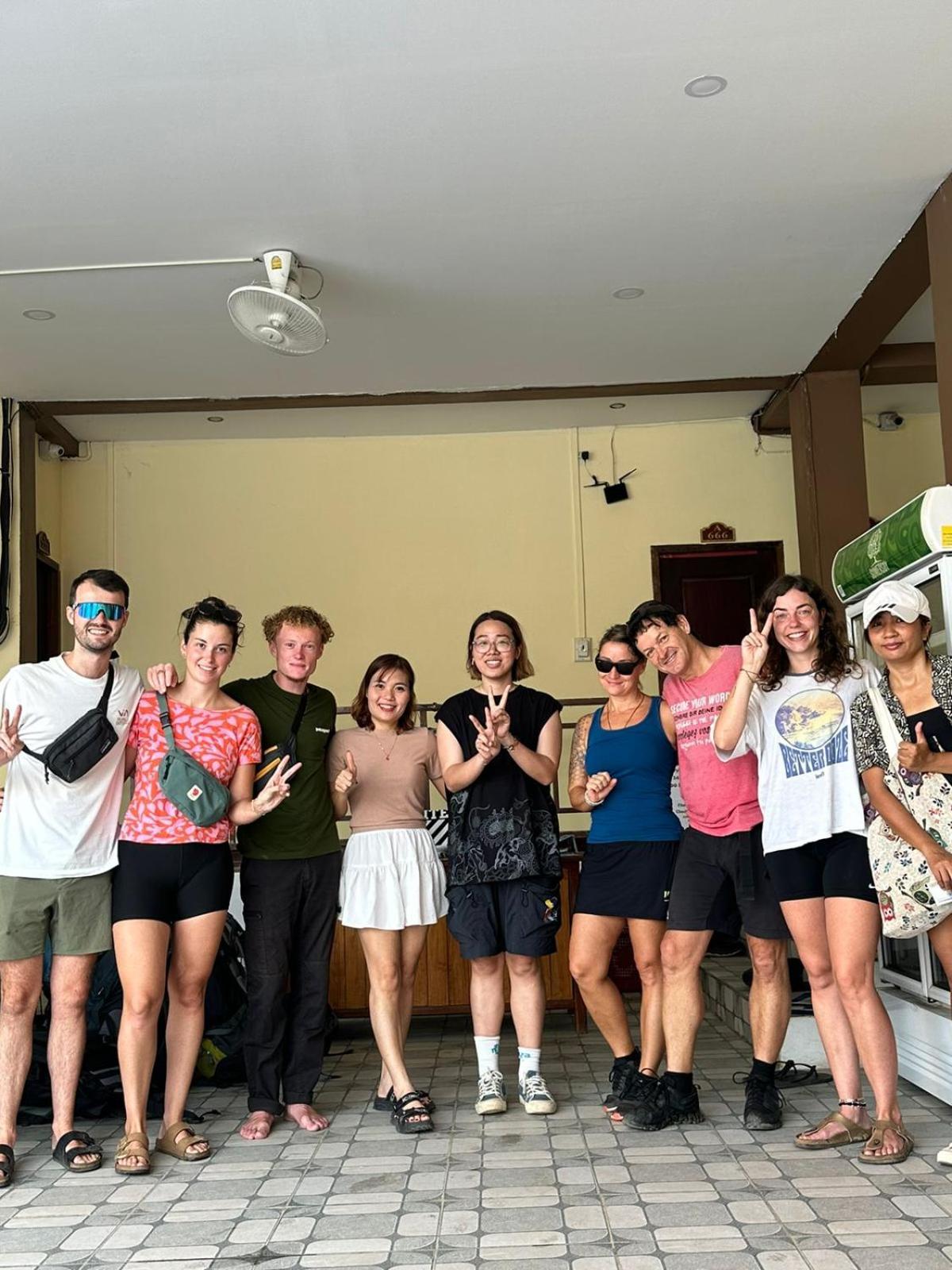 Vang Vieng Global Hostel Zewnętrze zdjęcie